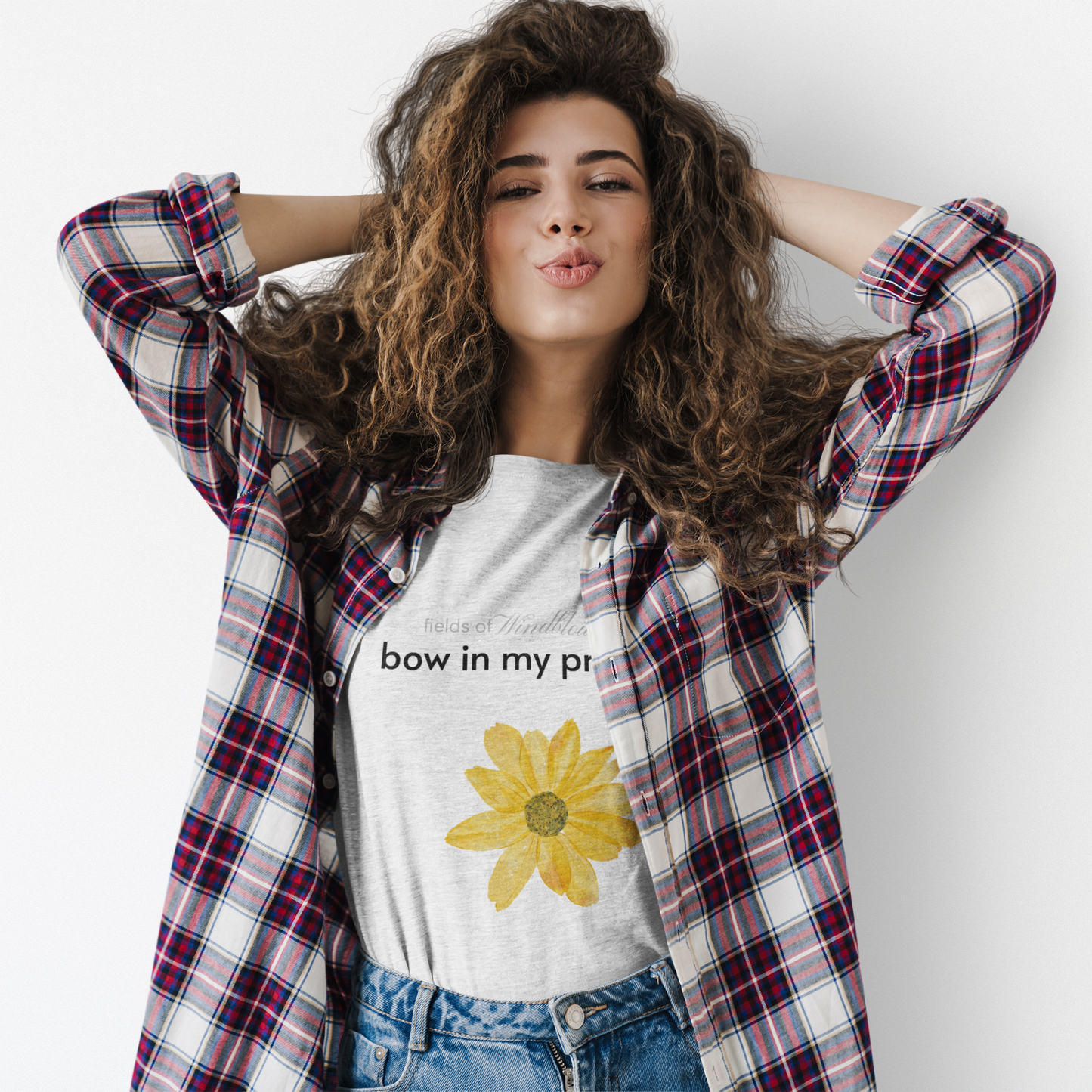 Women's Sassy Bow In My Presence Softstyle Tee | Sunflower Adorned | Victoria & Co.